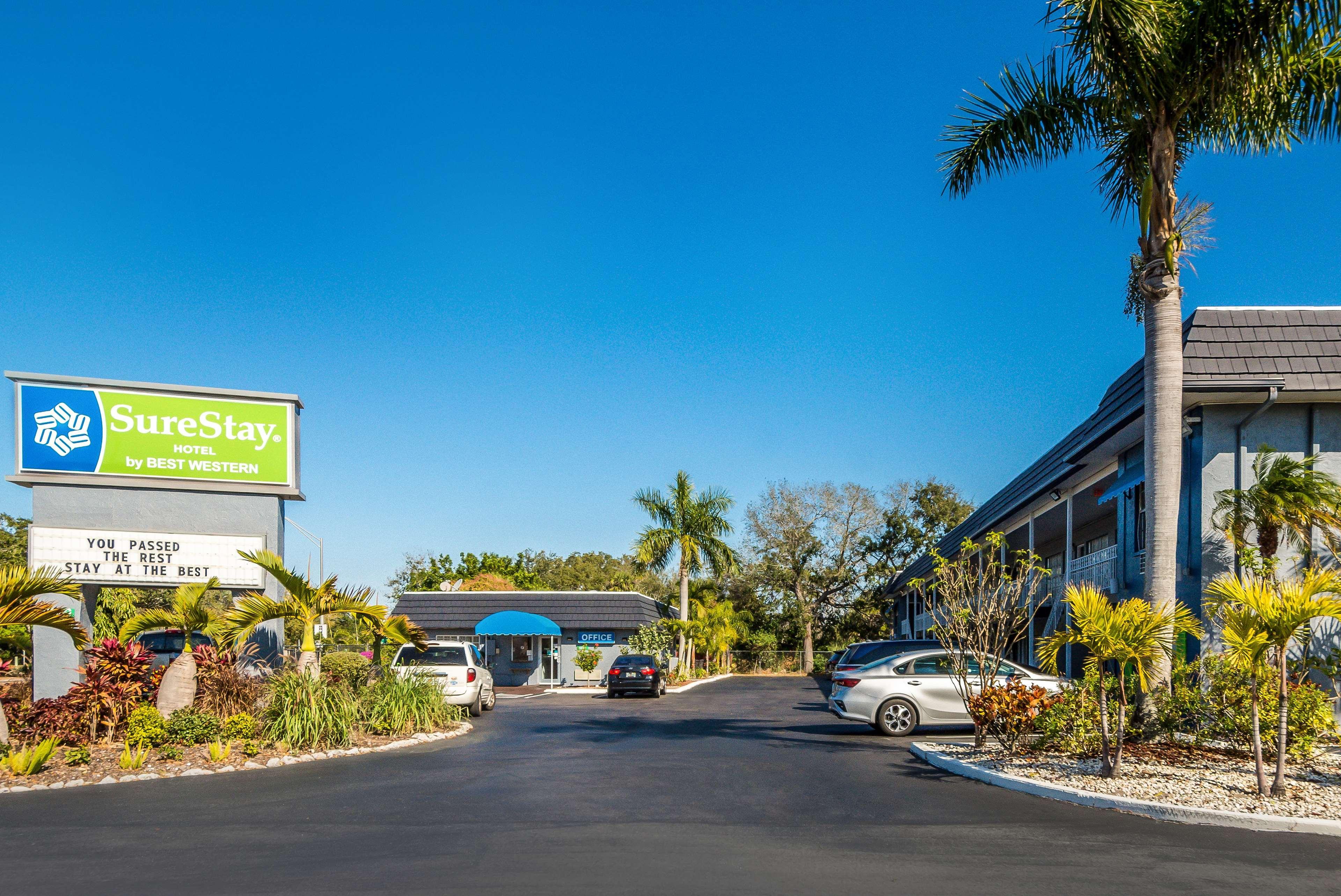 Surestay Hotel By Best Western Sarasota Lido Beach Екстер'єр фото